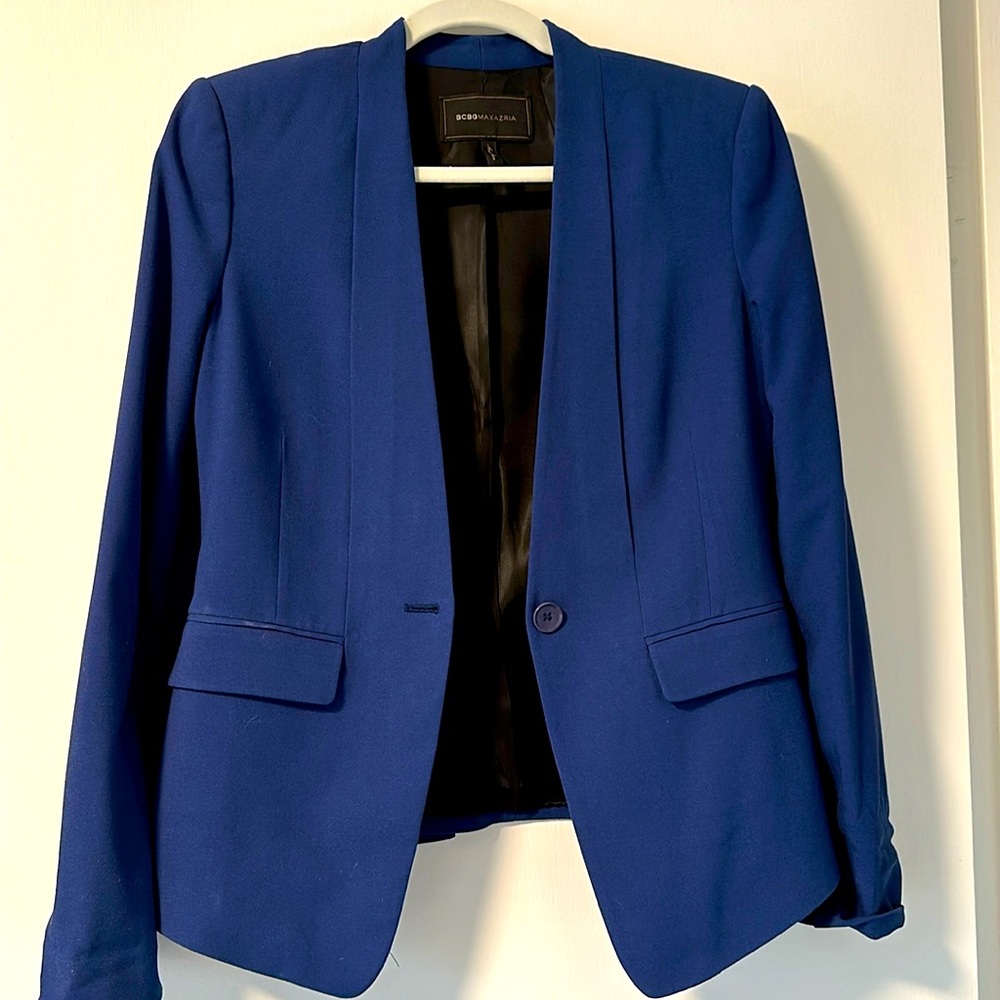Great condition! BCBGMaxAzria Blazer!